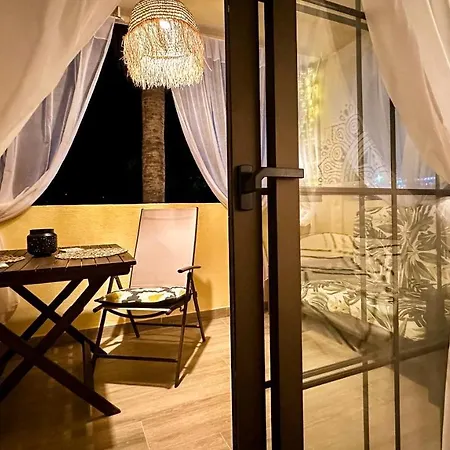 The Hut - Apartman